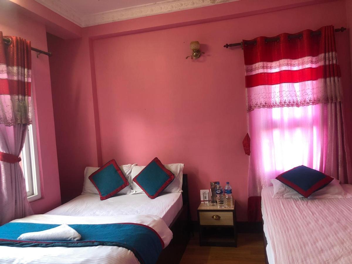 Hotel Chandragiri Paradise Катманду Екстериор снимка