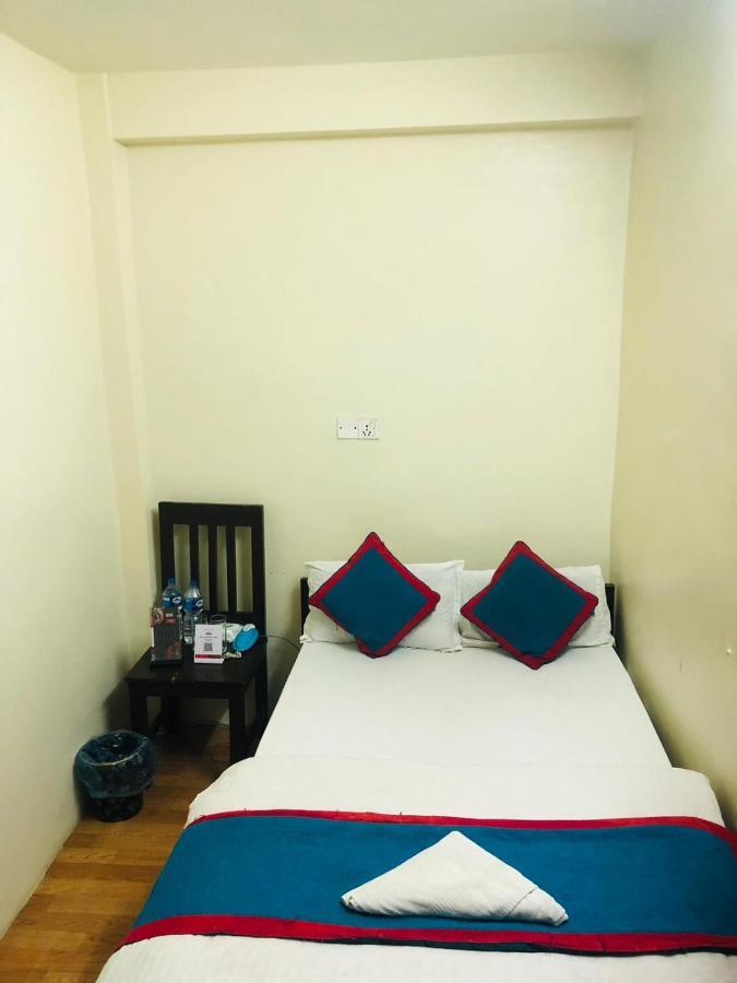 Hotel Chandragiri Paradise Катманду Екстериор снимка