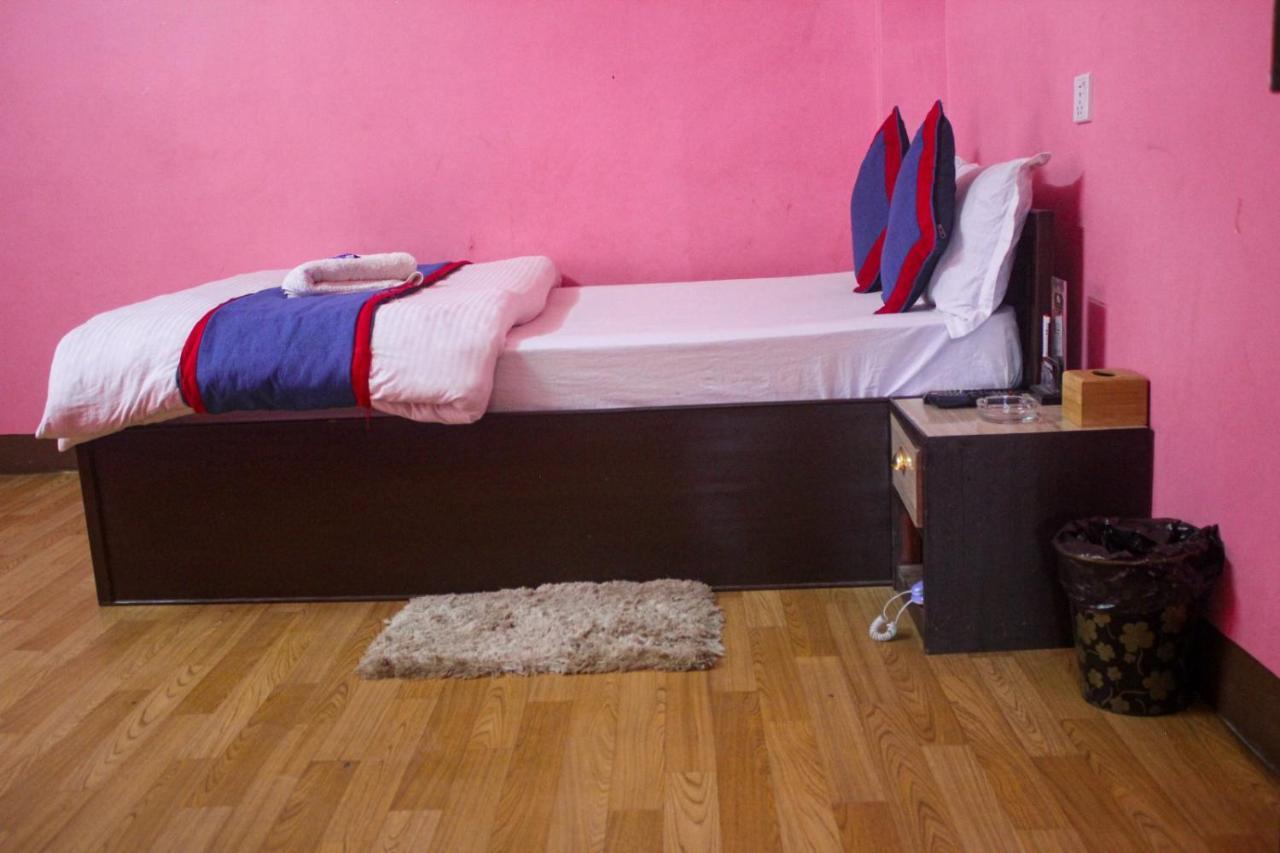 Hotel Chandragiri Paradise Катманду Екстериор снимка