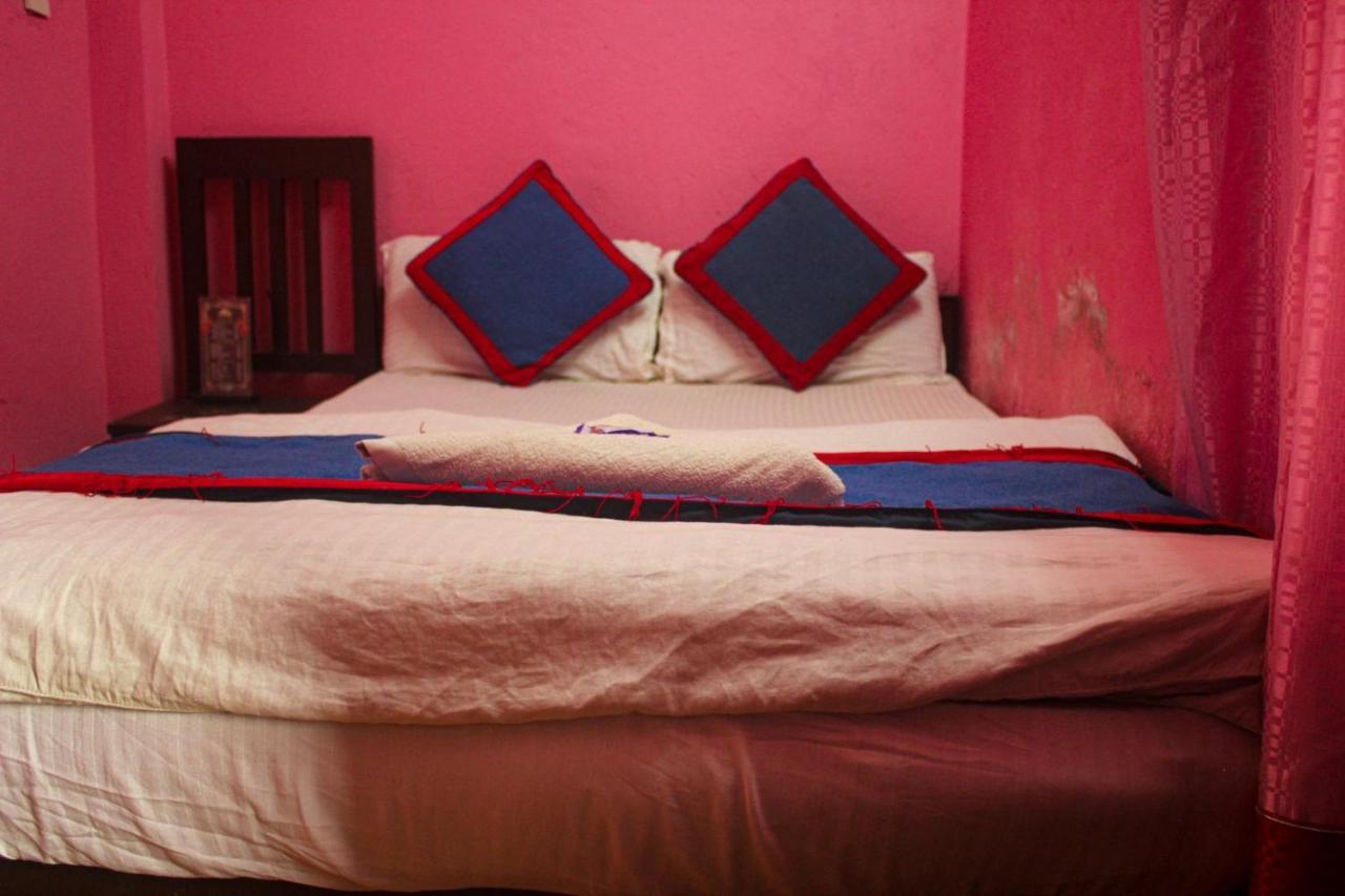 Hotel Chandragiri Paradise Катманду Екстериор снимка