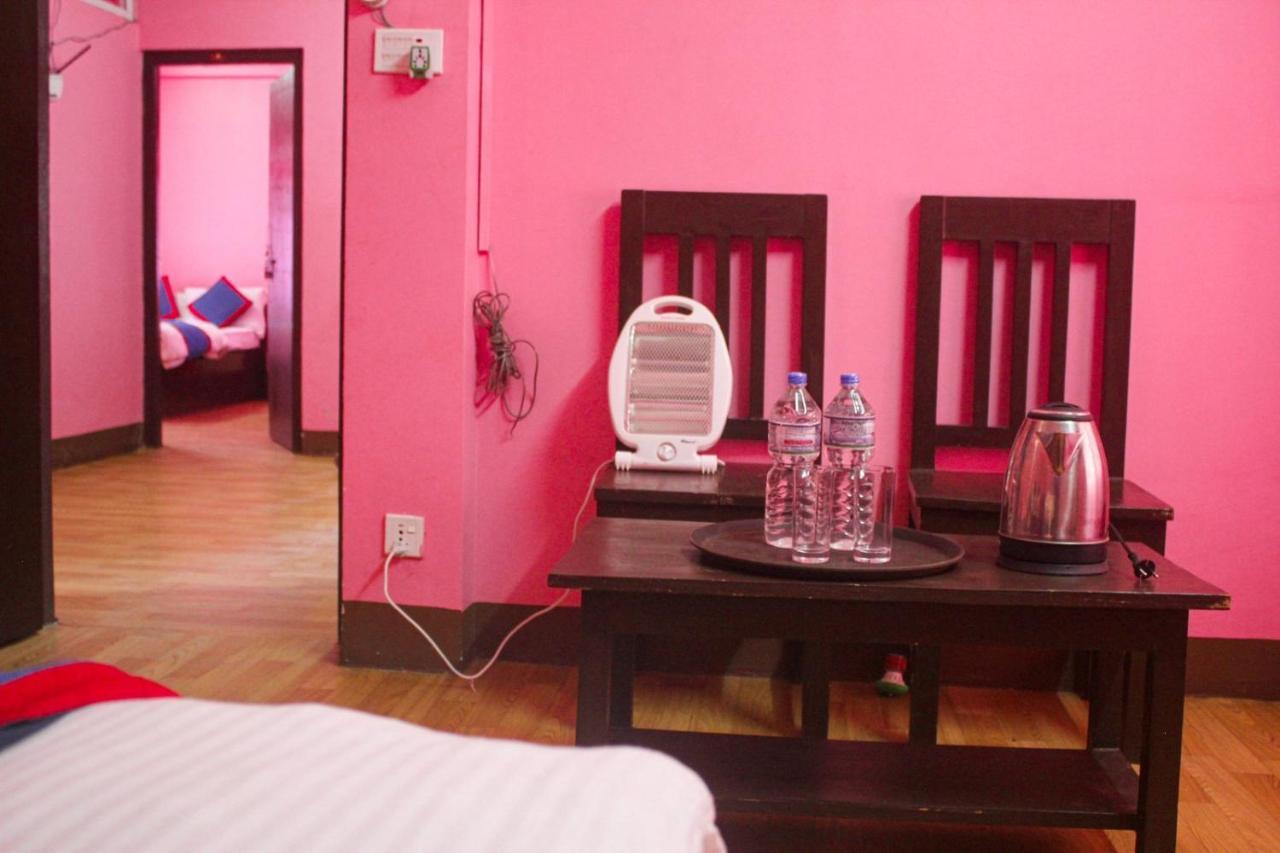 Hotel Chandragiri Paradise Катманду Екстериор снимка